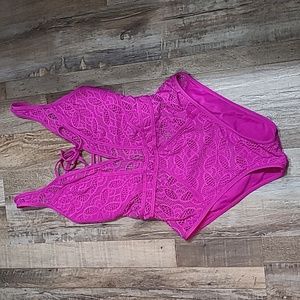 Becca one-piece bathing suit, magenta, size small